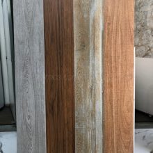 Gạch giả vân gỗ lát nền chống trơn 20x120