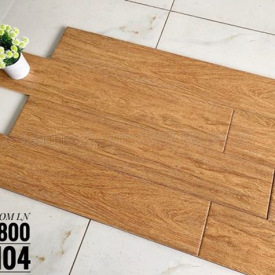 Gạch vân gỗ 15x80 vincenza lát nền phòng khách